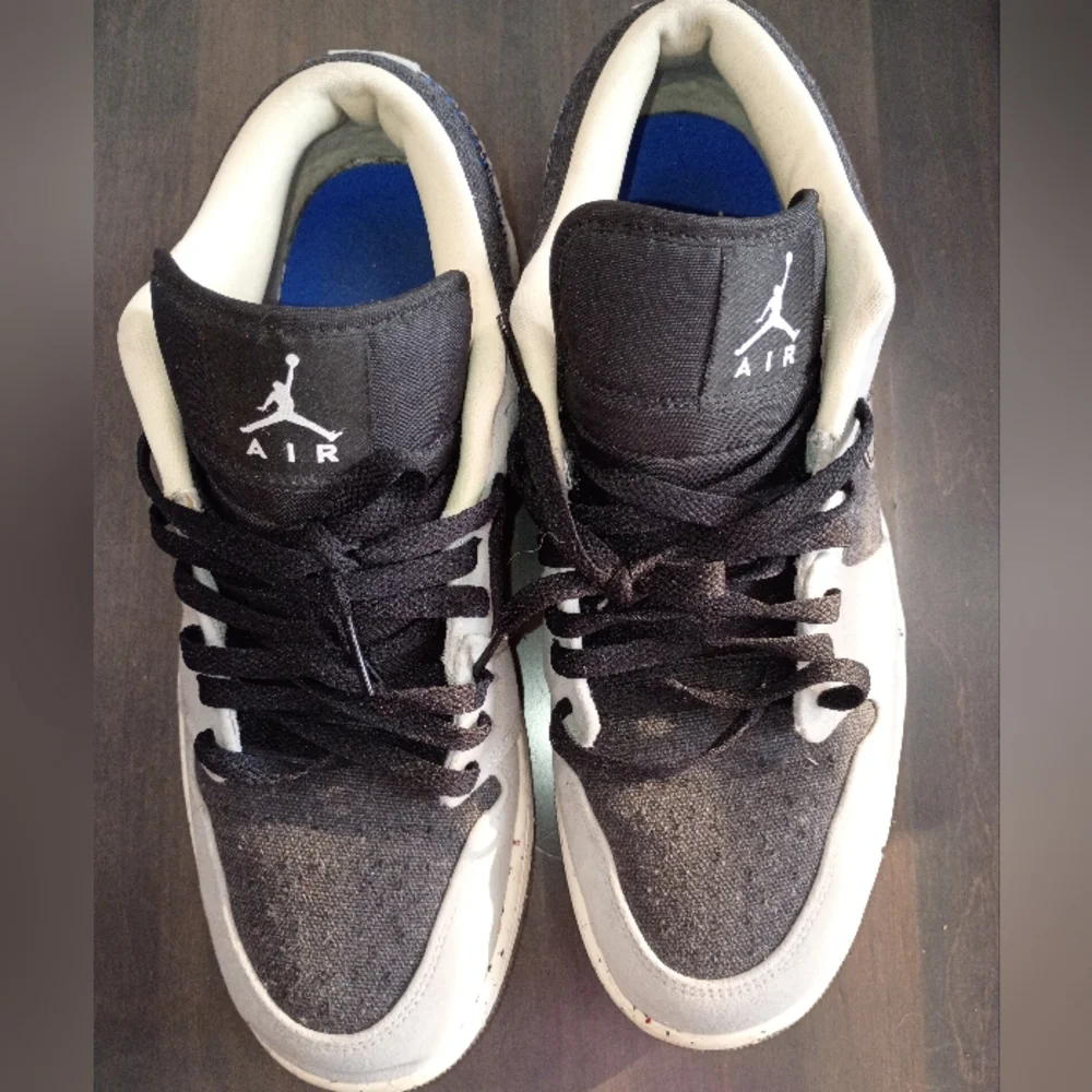 Air Jordan 1 Low SE Crater Men's Size 10.5 Black and Gray Nike Sneakers - Picture 3 of 9